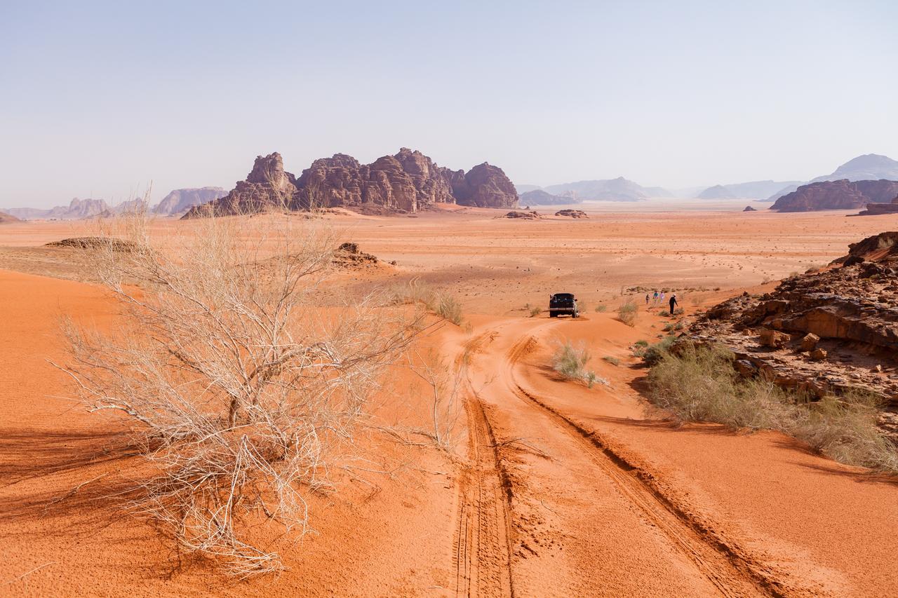 Hotel Arabian Nights Wadi Rum Esterno foto