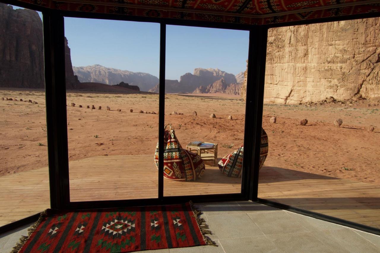 Hotel Arabian Nights Wadi Rum Esterno foto